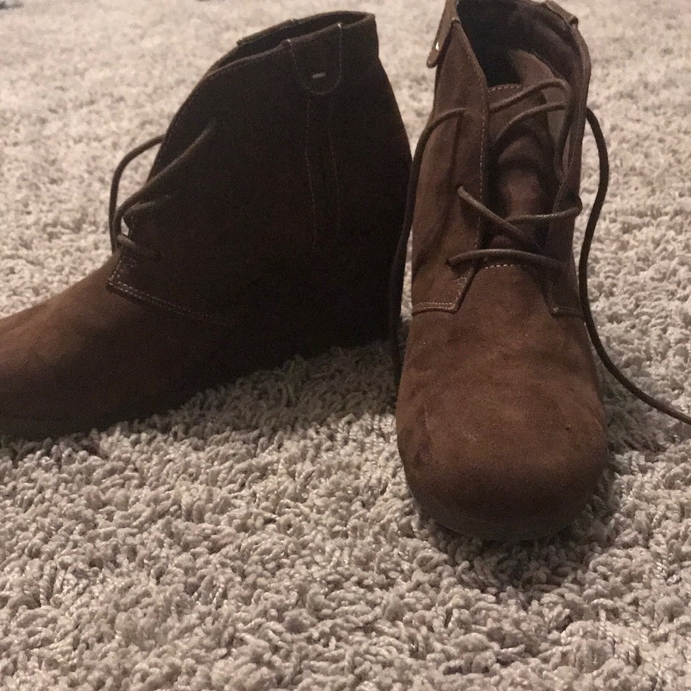 Wedges - Picture 2 of 2